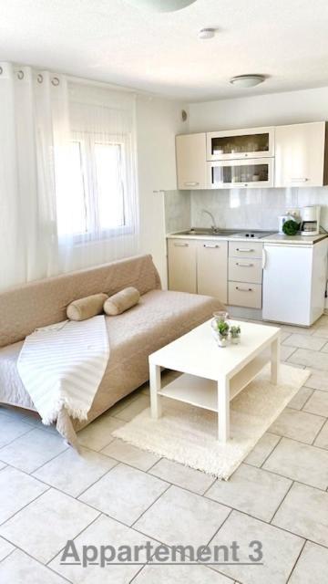 Croadriatic Appartements Vir Exterior foto
